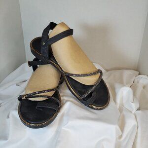 Migato Womens Shoes Size 9